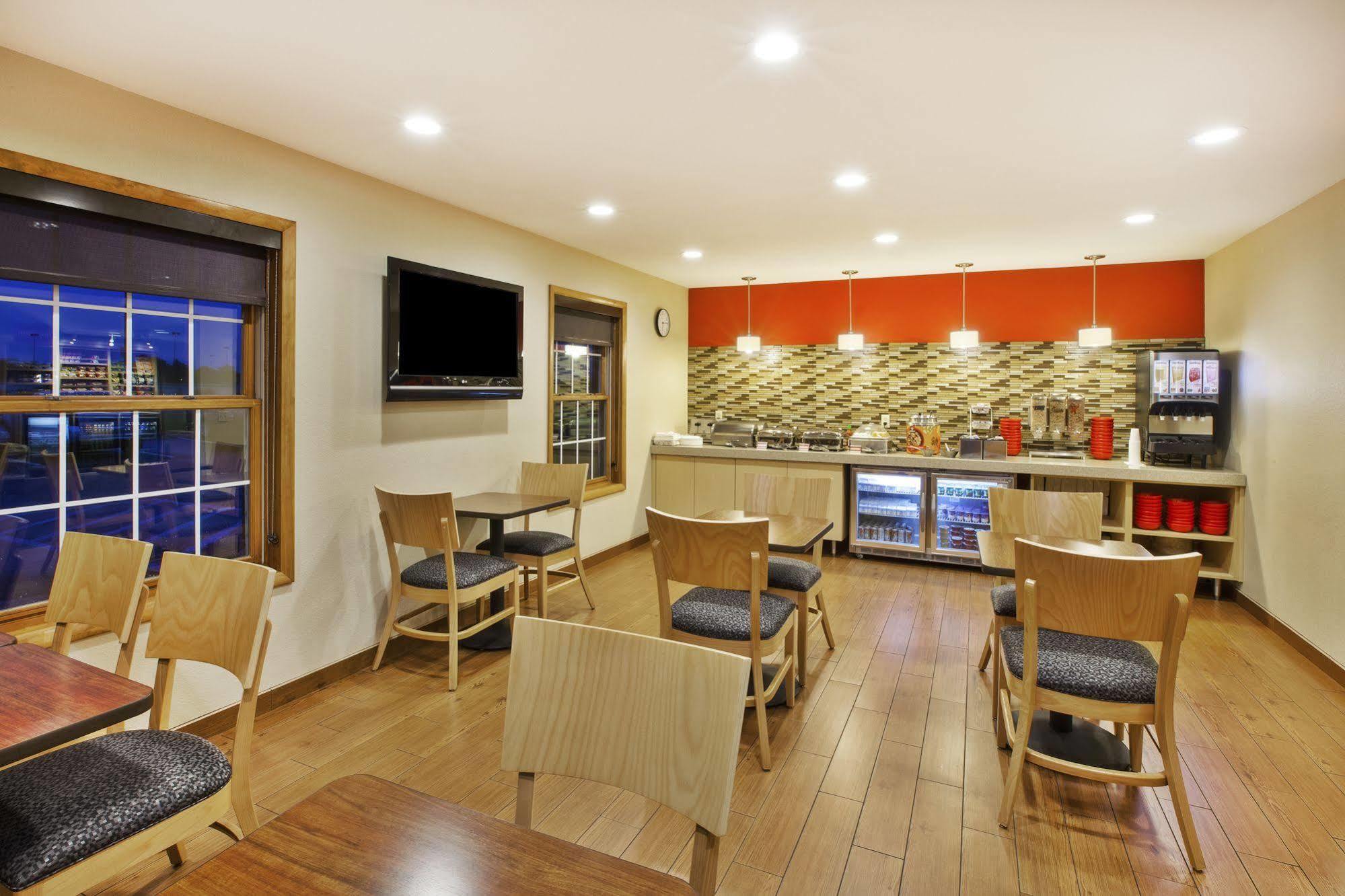 Towneplace By Marriott Detroit 3*